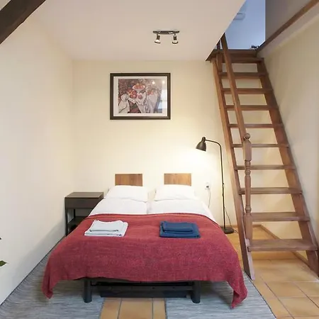 Apartament Elize *
